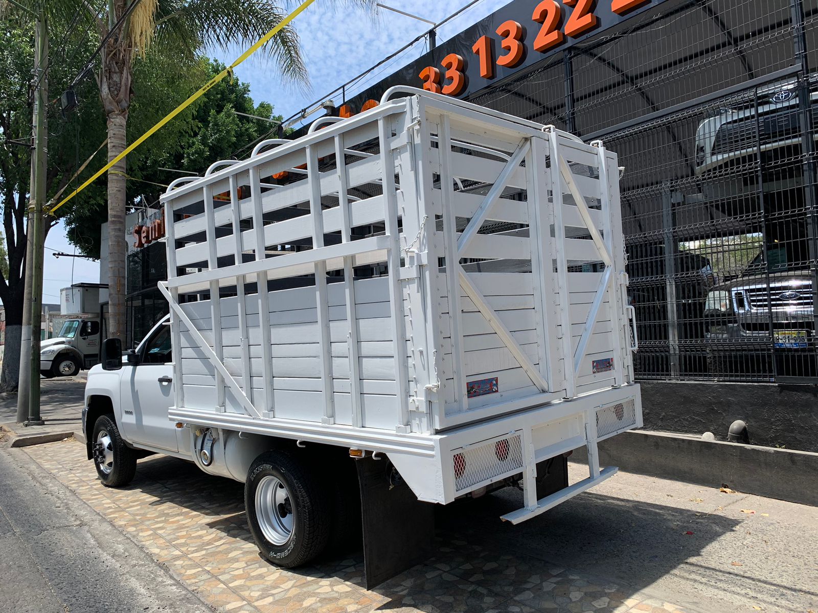 Chevrolet Silverado 2017 3500 REDILAS Manual Blanco