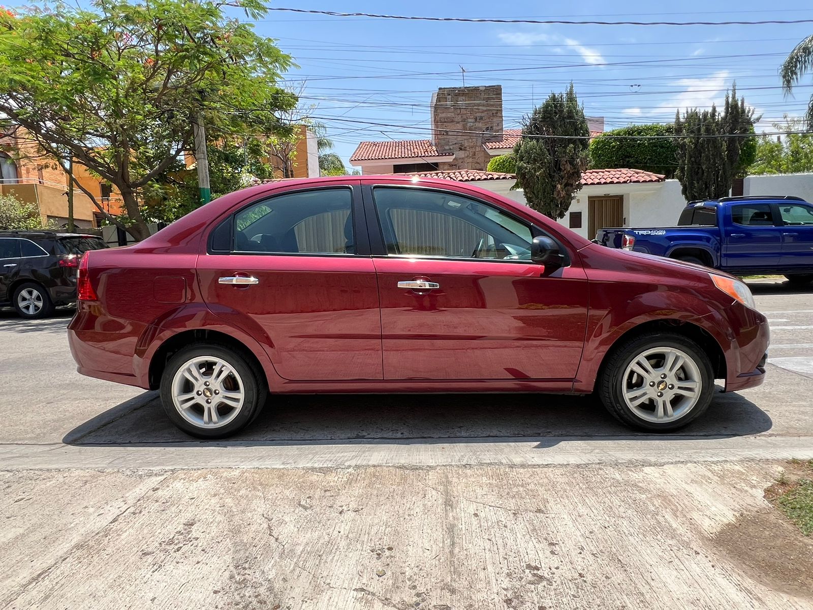 Chevrolet Aveo 2014 LTZ Automático Rojo