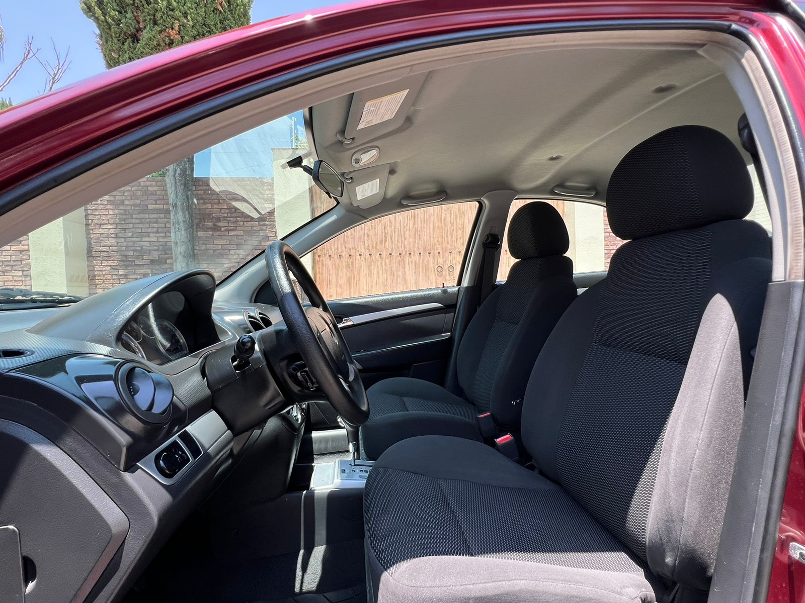 Chevrolet Aveo 2014 LTZ Automático Rojo