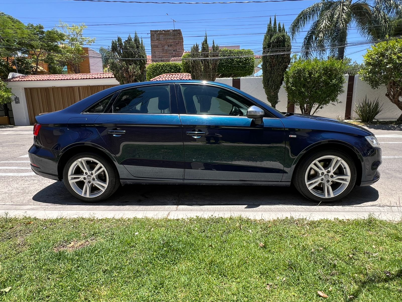 Audi A3 2019 1.4T DYNAMIC Automático Azul