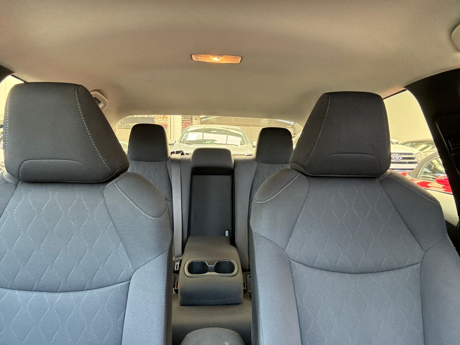 Toyota Corolla 2020 LE Automático Plata