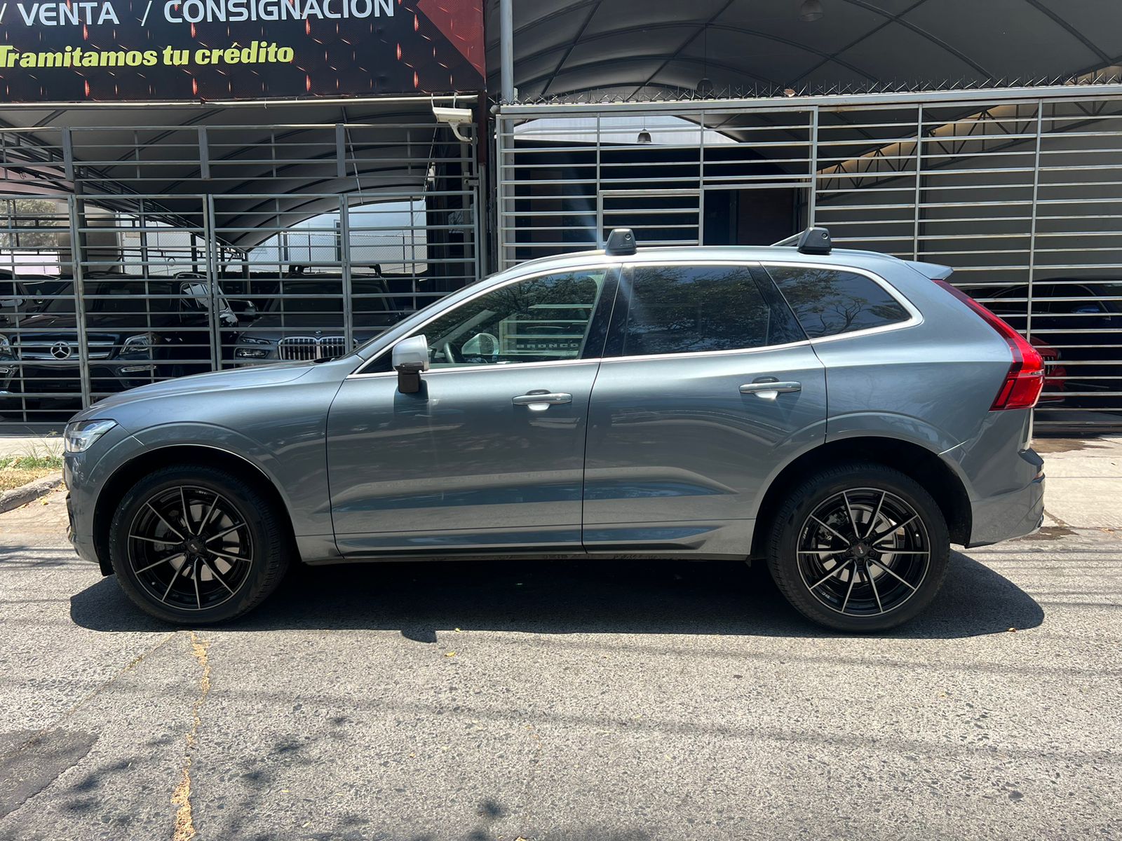 Volvo XC60 2018 XC60 R DESIGN T6 AWD Automático Gris