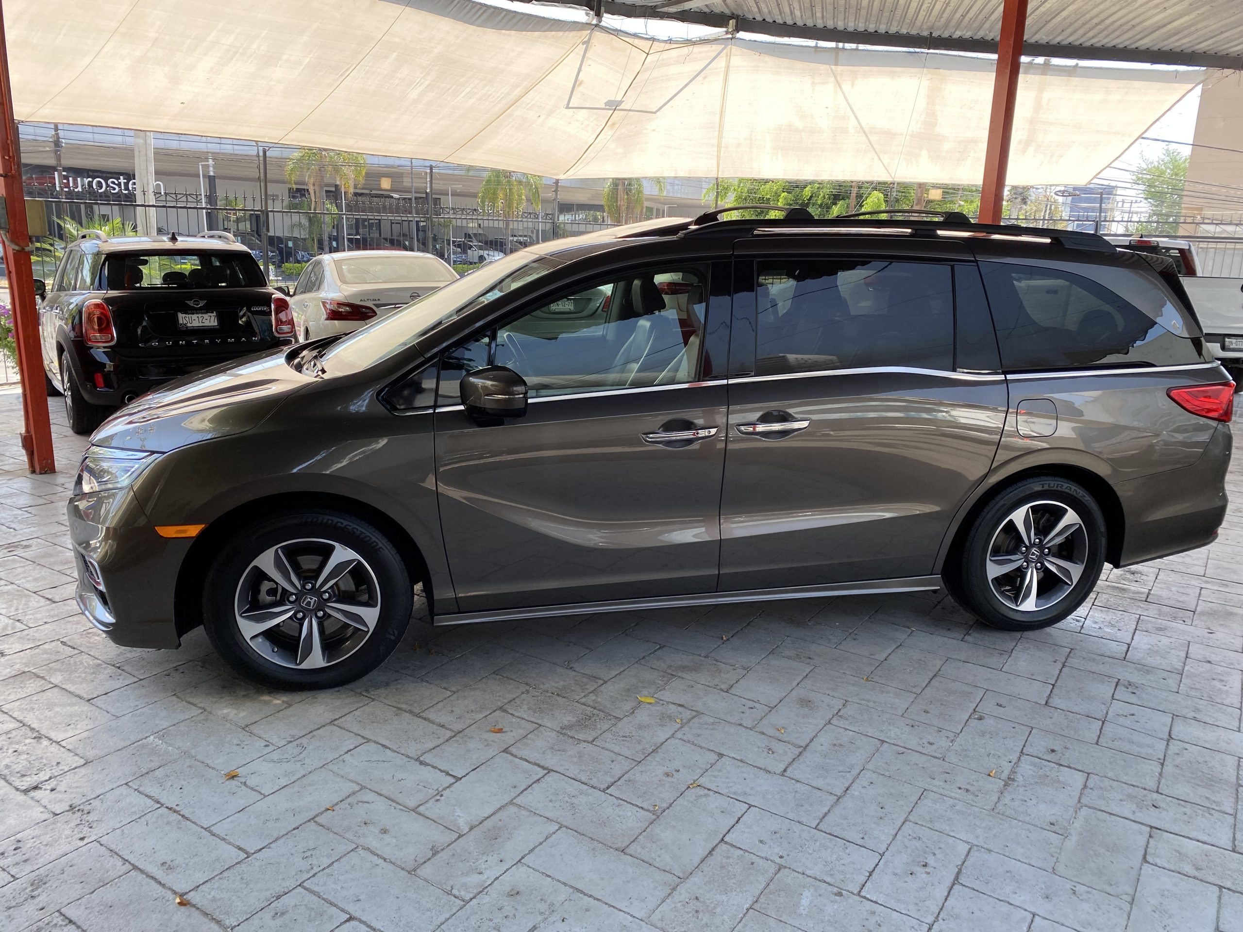Honda Odyssey 2019 Touring Automático Café