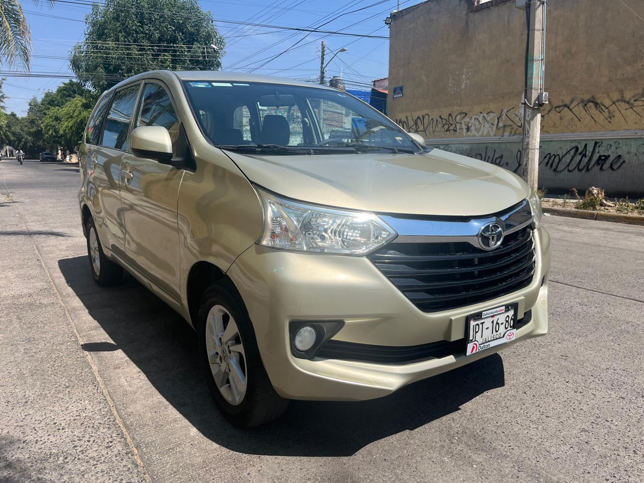 Toyota Avanza 2018 XLE Automático Arena