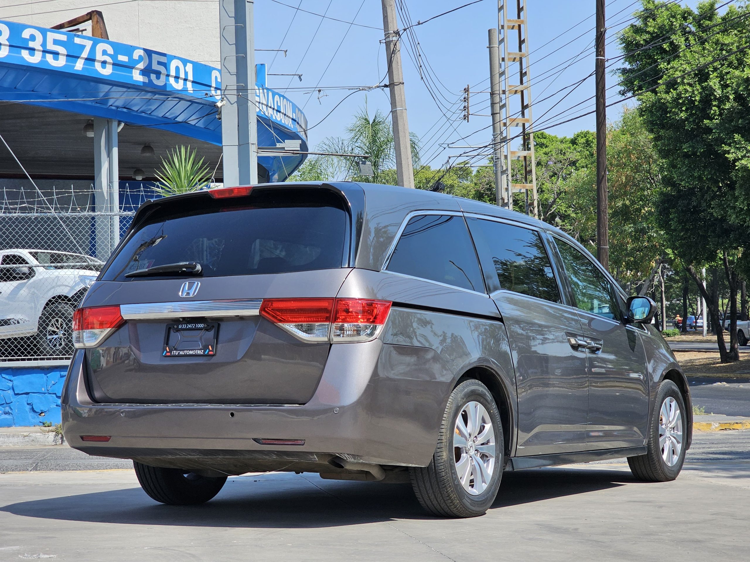 Honda Odyssey 2014 EXL Automático Café