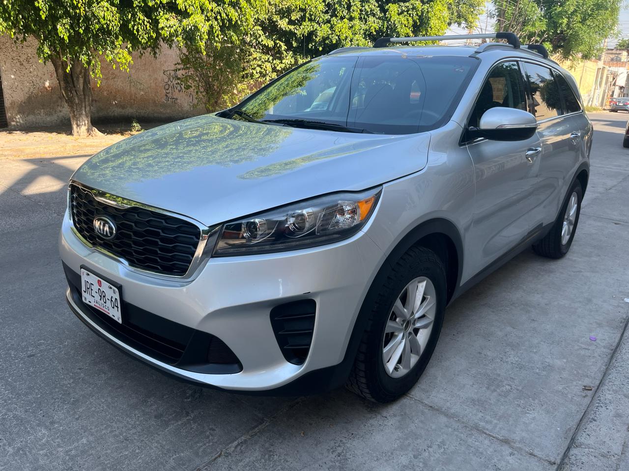 Kia Sorento 2019 LX Automático Plata