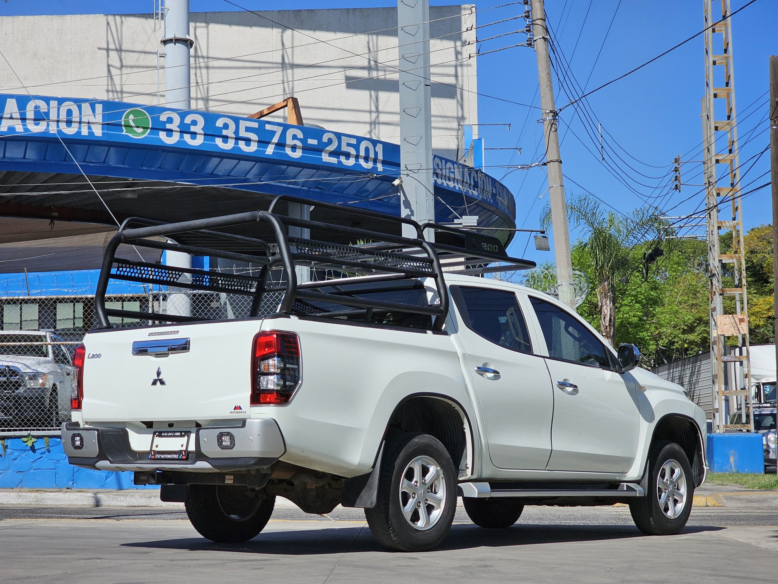 Mitsubishi L200 2022 Diesel 4x4 Manual Blanco