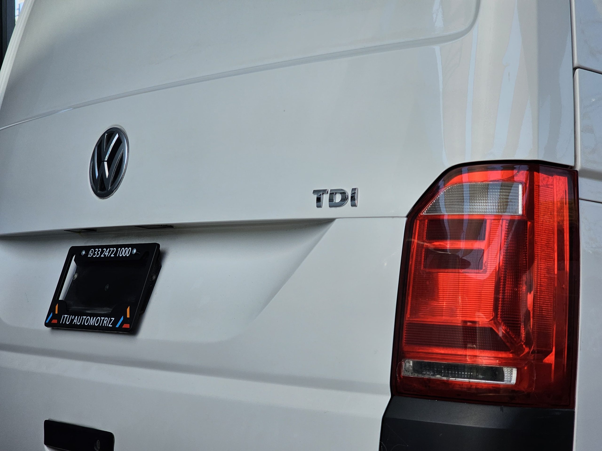 Volkswagen Transporter 2017 TDI Panel Manual Blanco