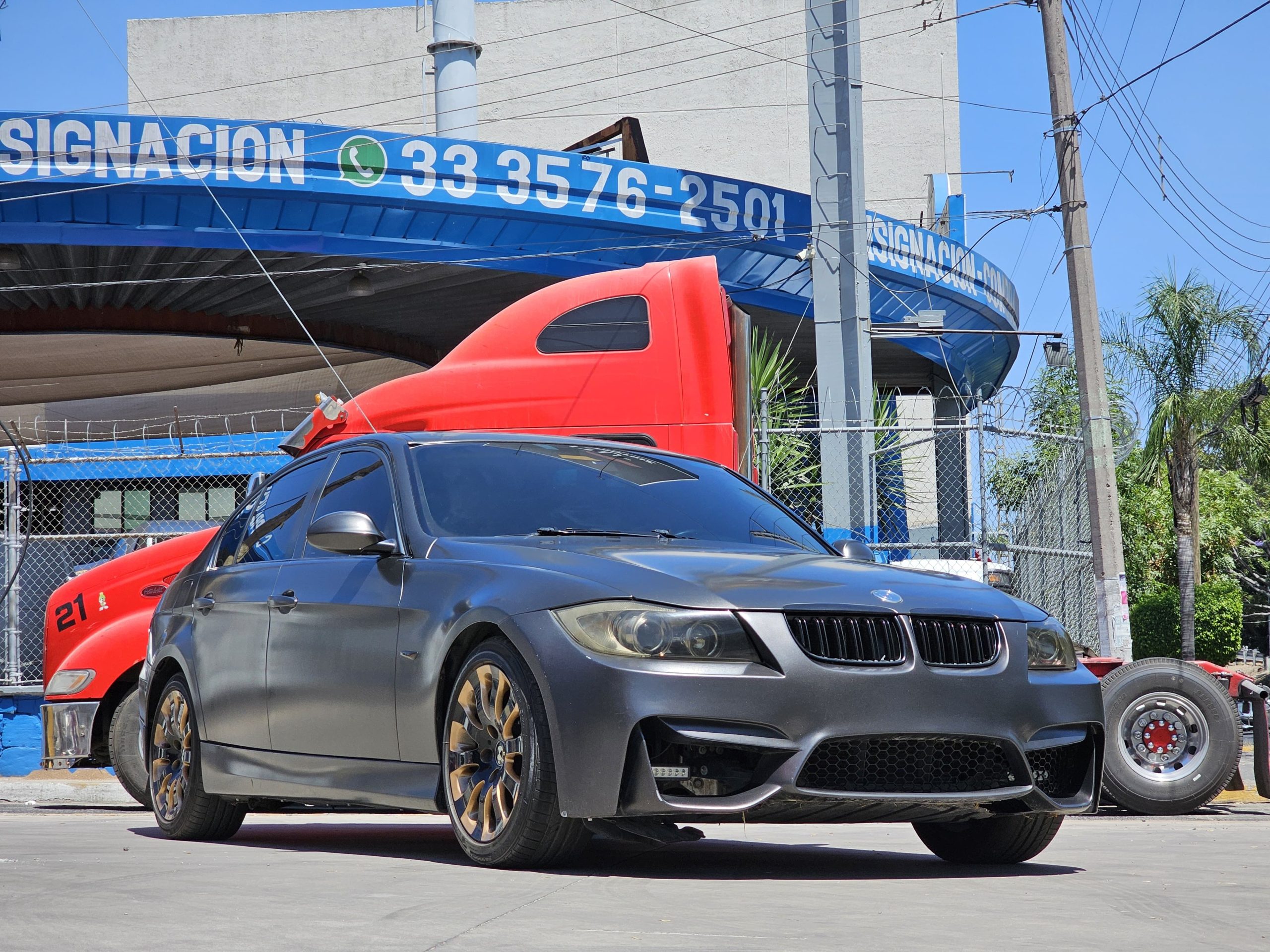 BMW Serie 3 2006 325ia Automático Gris