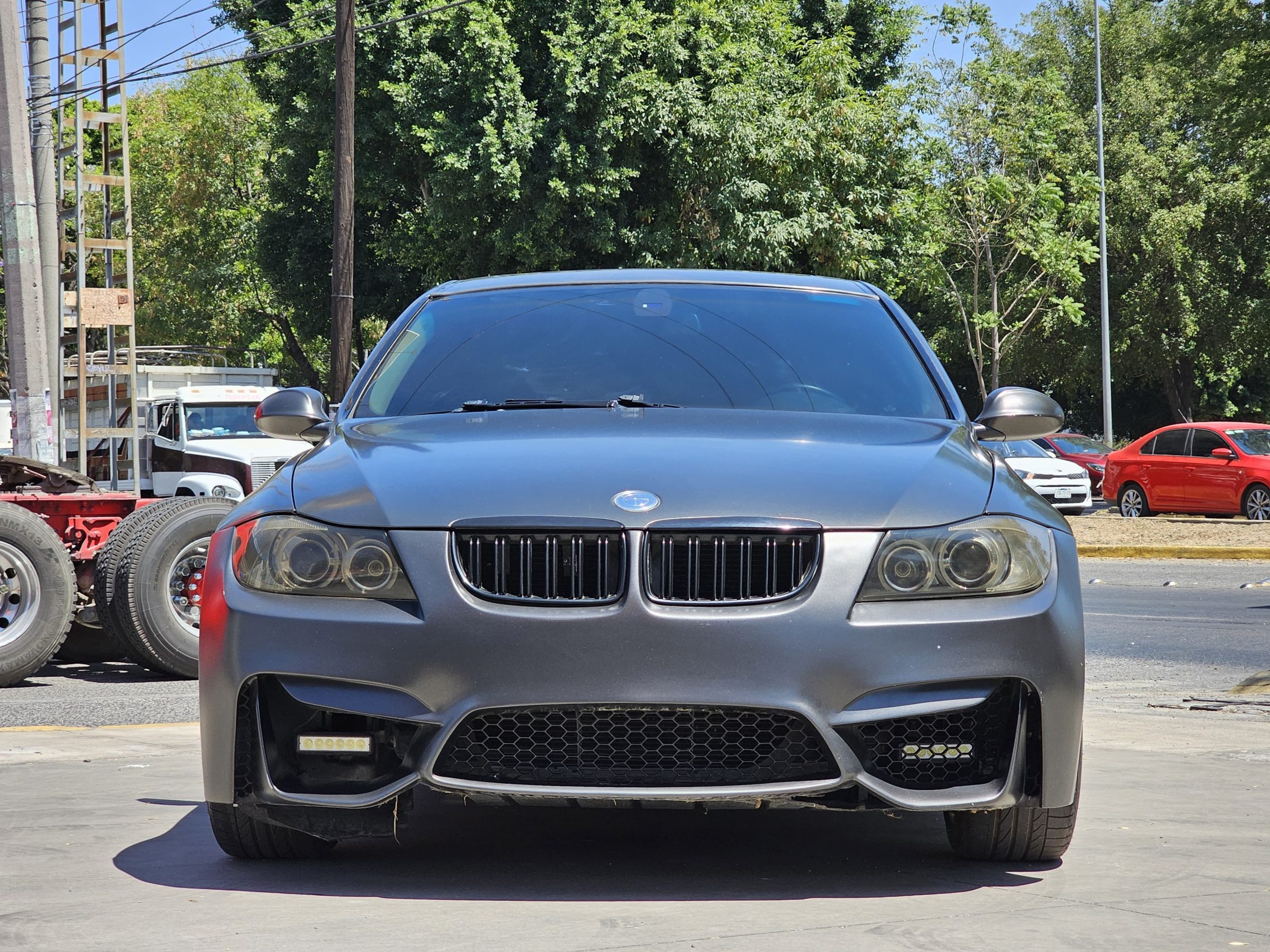 BMW Serie 3 2006 325ia Automático Gris