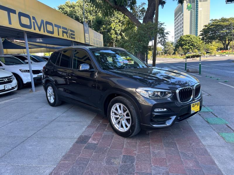 BMW X3 2020 20i Executive Automático Gris