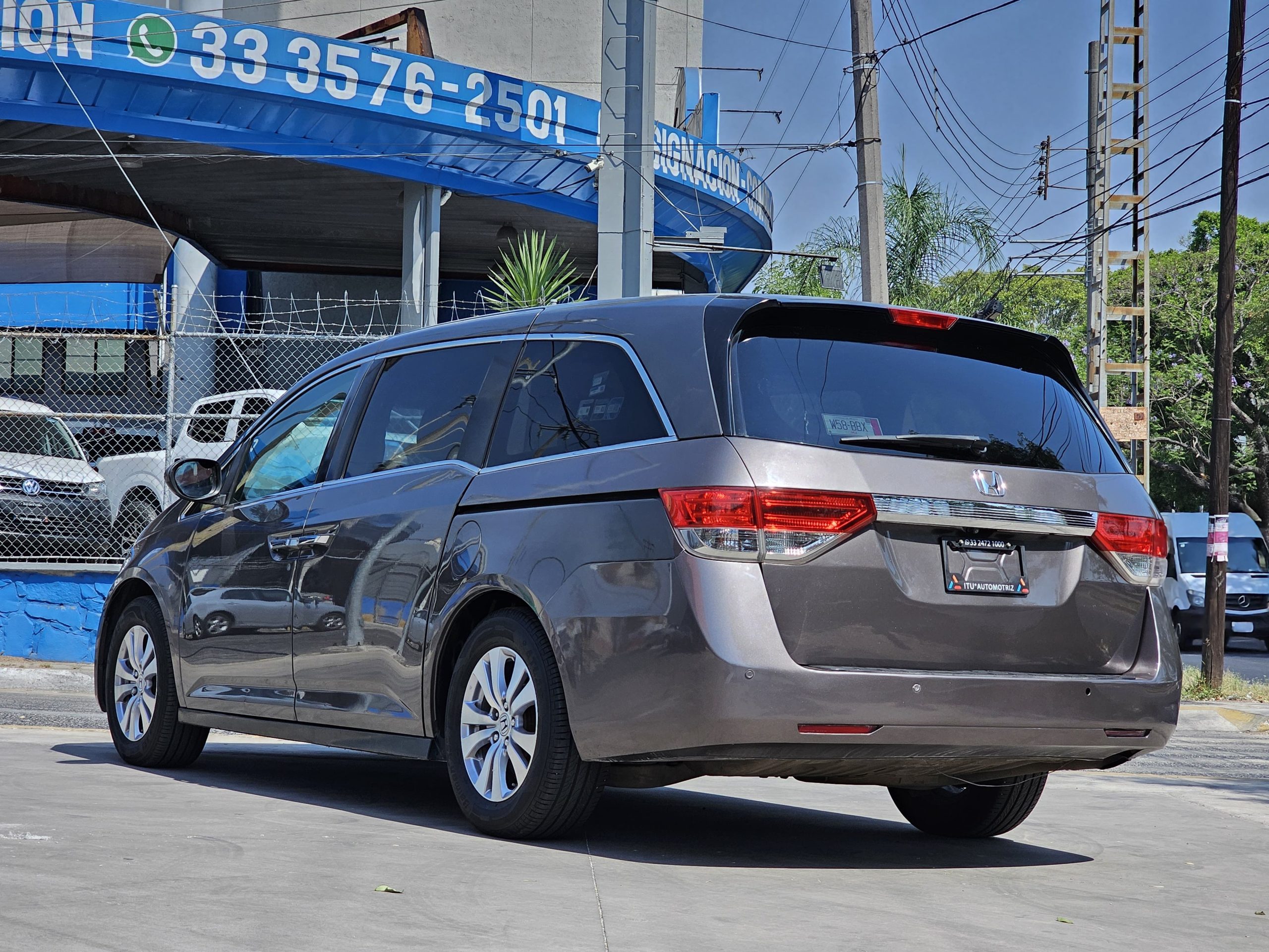 Honda Odyssey 2014 EXL Automático Café