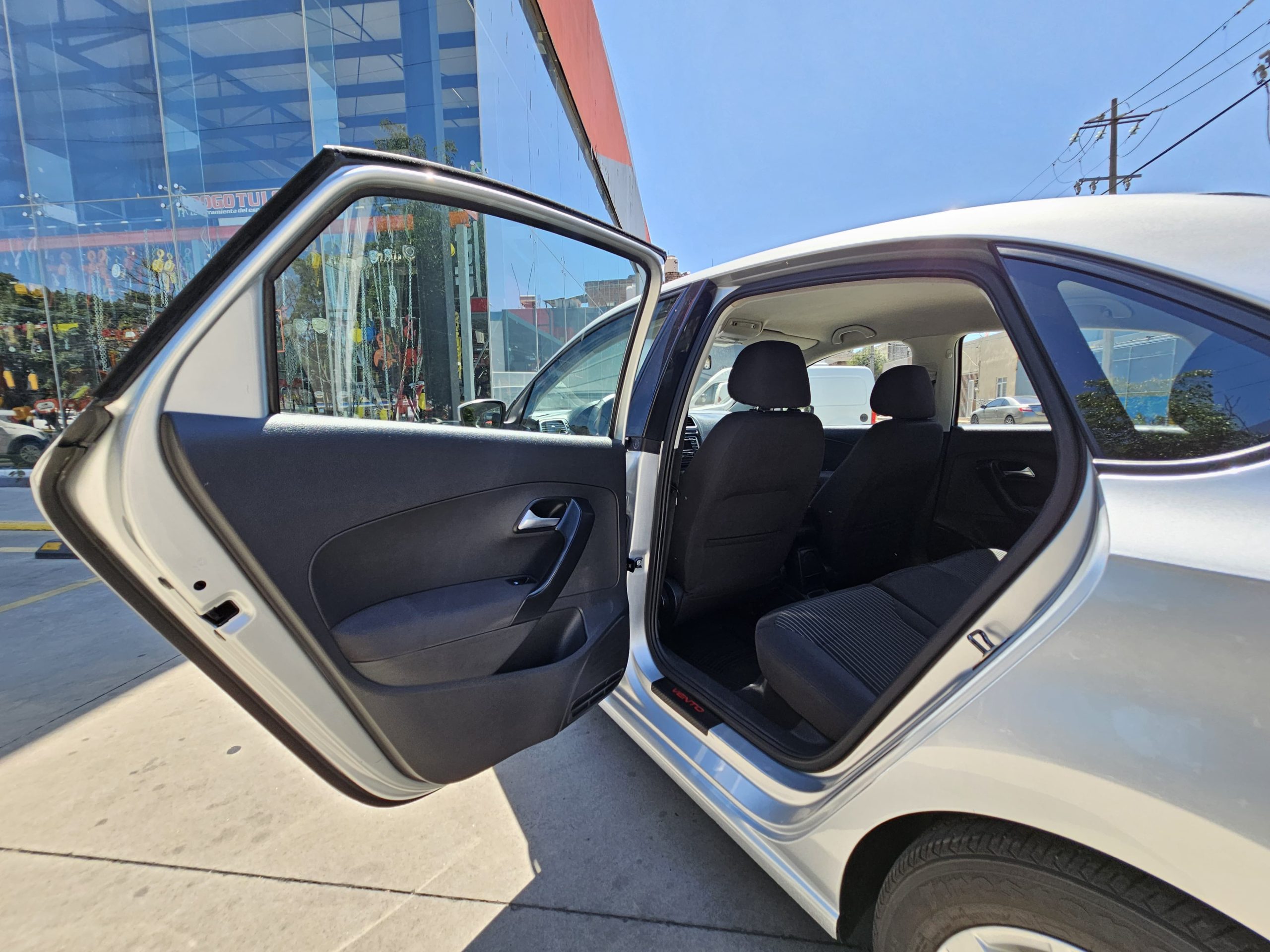 Volkswagen Vento 2015 Highline Automático Plata