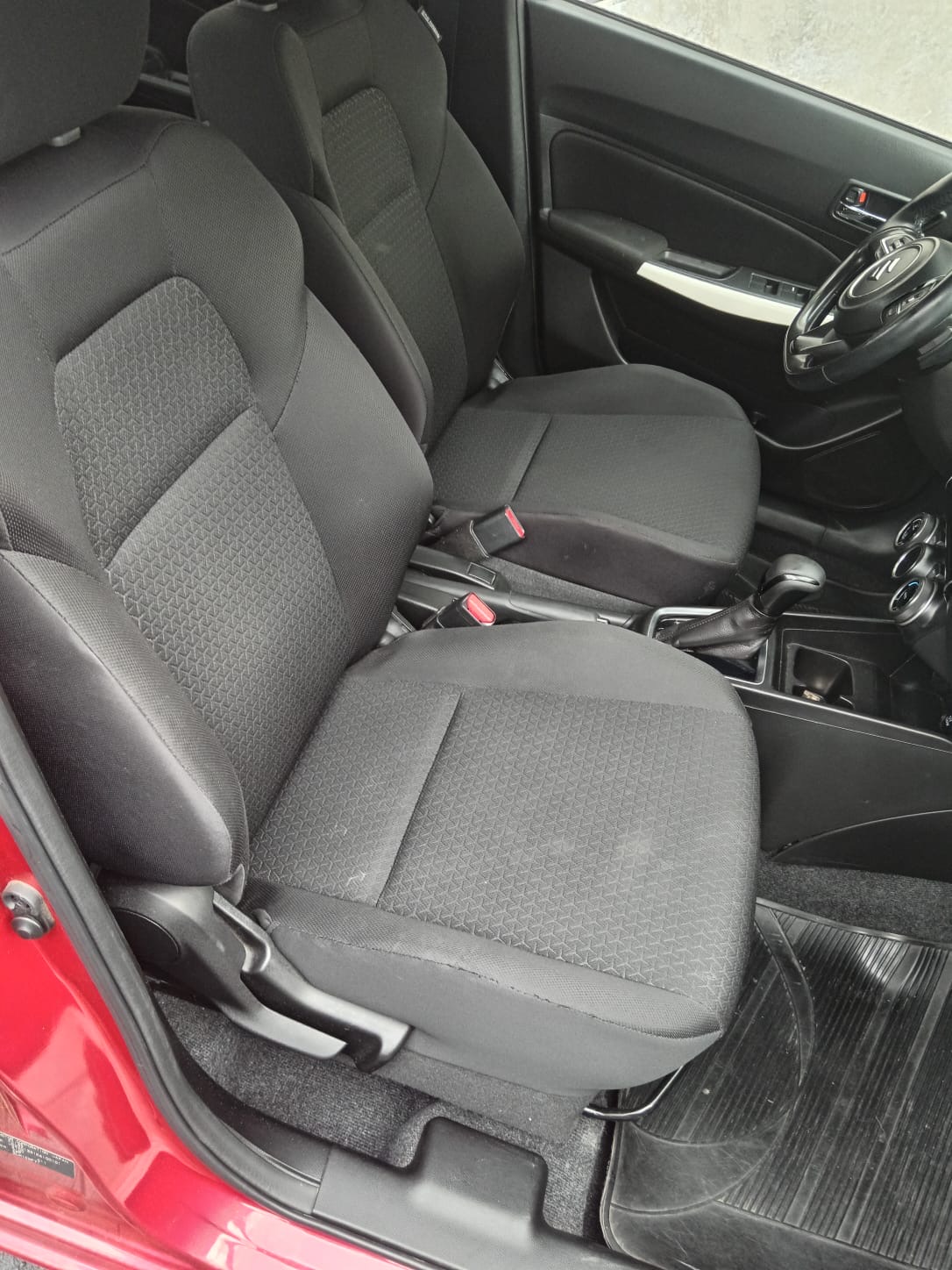 Suzuki Swift 2019 Jet booster Automático Rojo