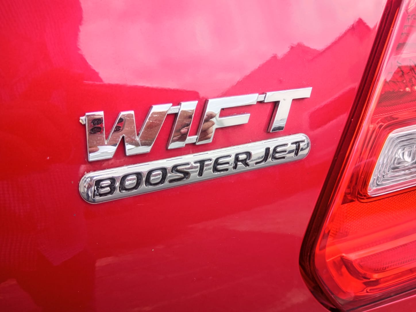 Suzuki Swift 2019 Jet booster Automático Rojo