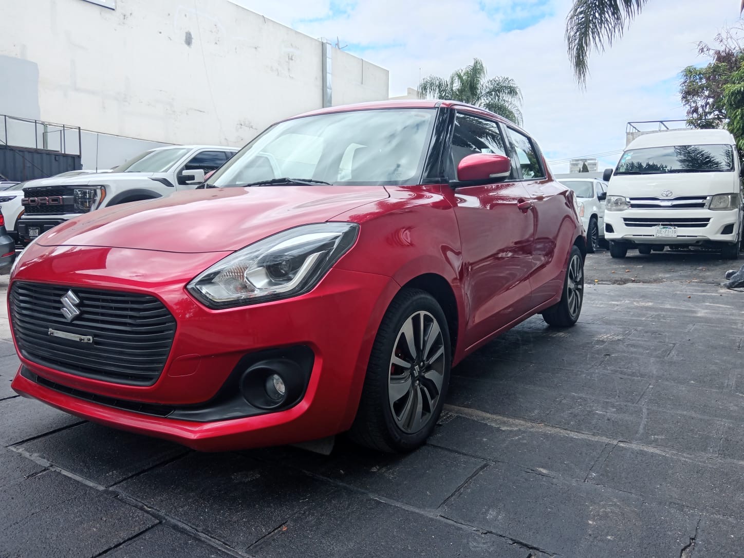 Suzuki Swift 2019 Jet booster Automático Rojo