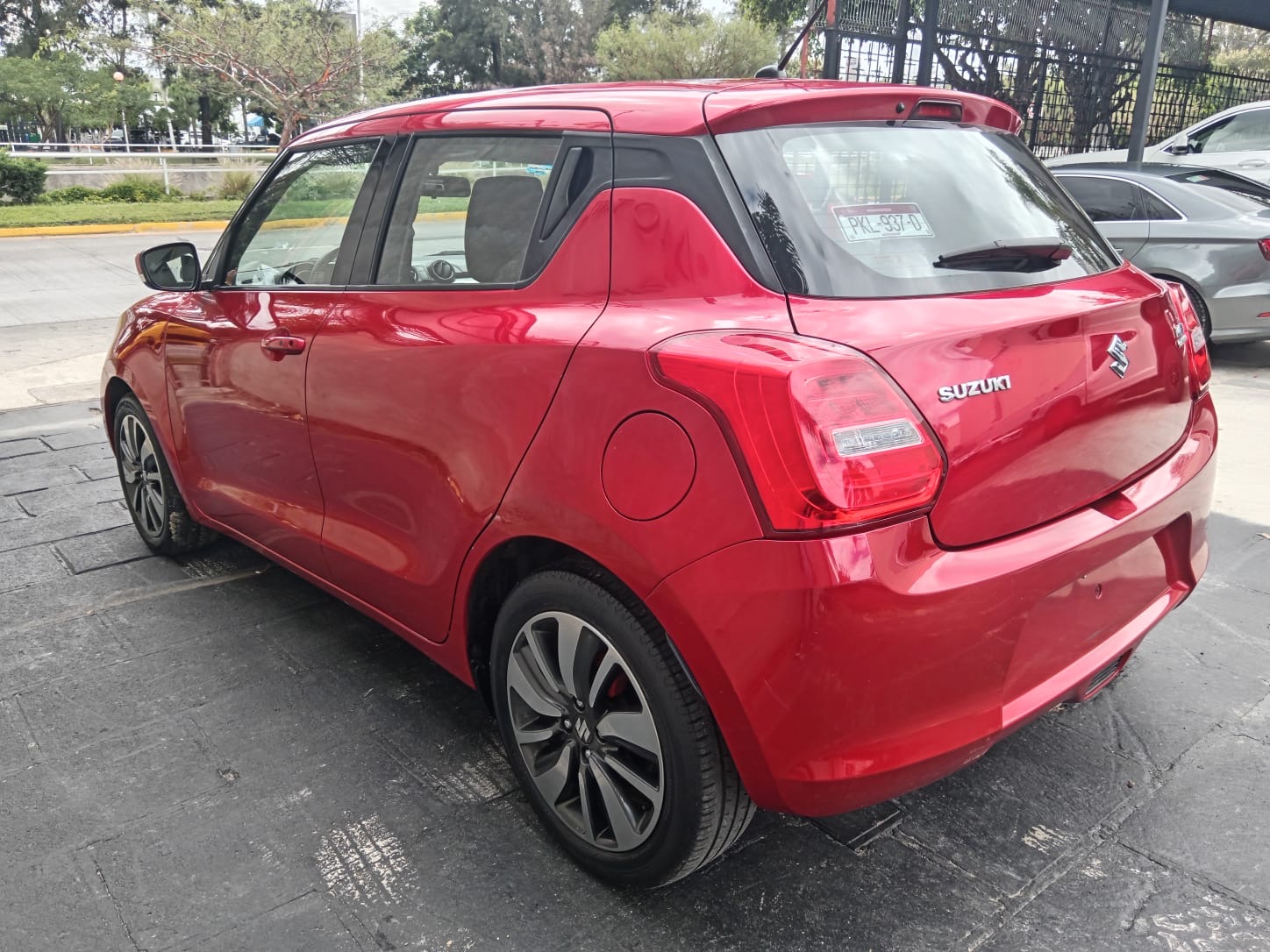 Suzuki Swift 2019 Jet booster Automático Rojo