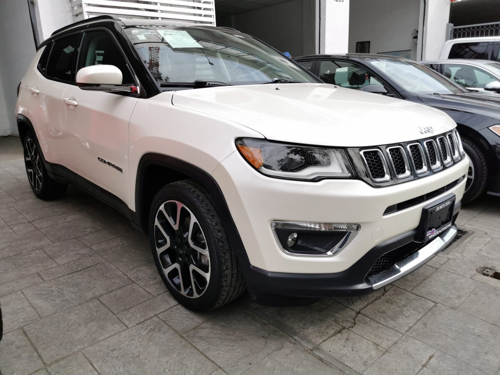 Jeep Compass 2021 LIMITED Automático Blanco