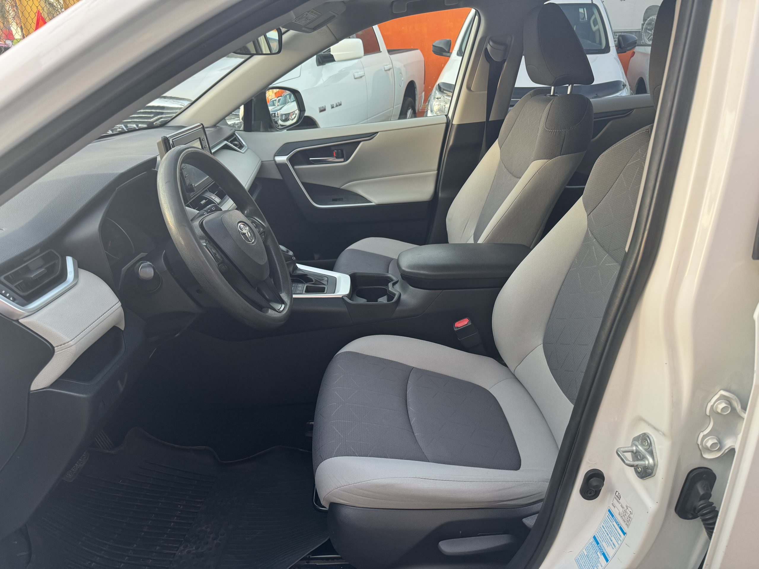 Toyota Rav4 2020 Xle awd Automático Blanco