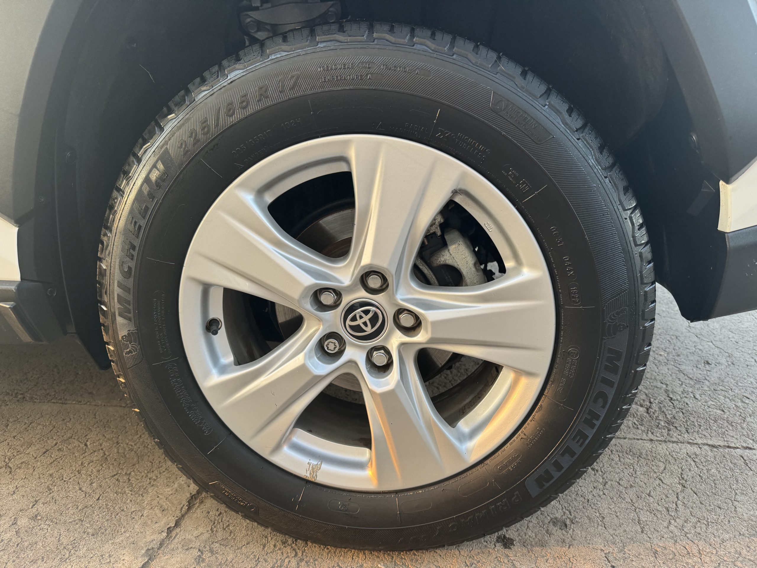 Toyota Rav4 2020 Xle awd Automático Blanco