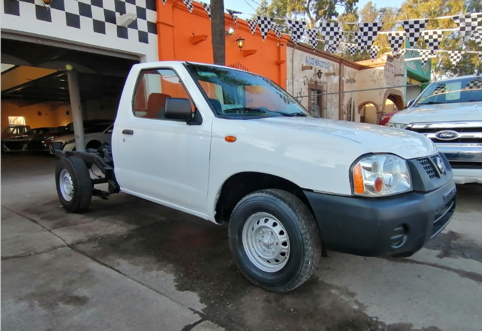 Nissan NP300 2009 Base Manual Blanco