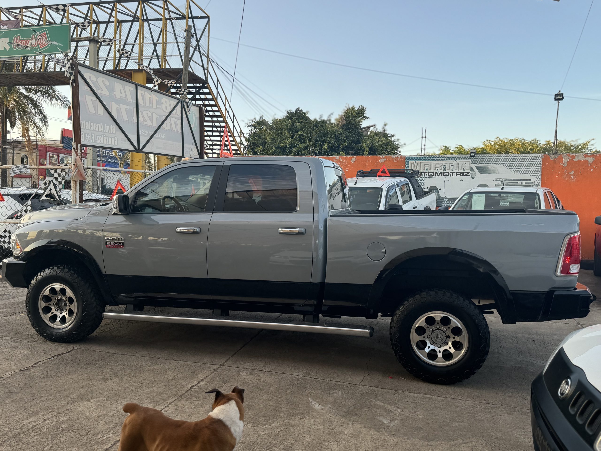 Dodge RAM 2010 Diesel 4x4 motor 6.7 li Automático Gris