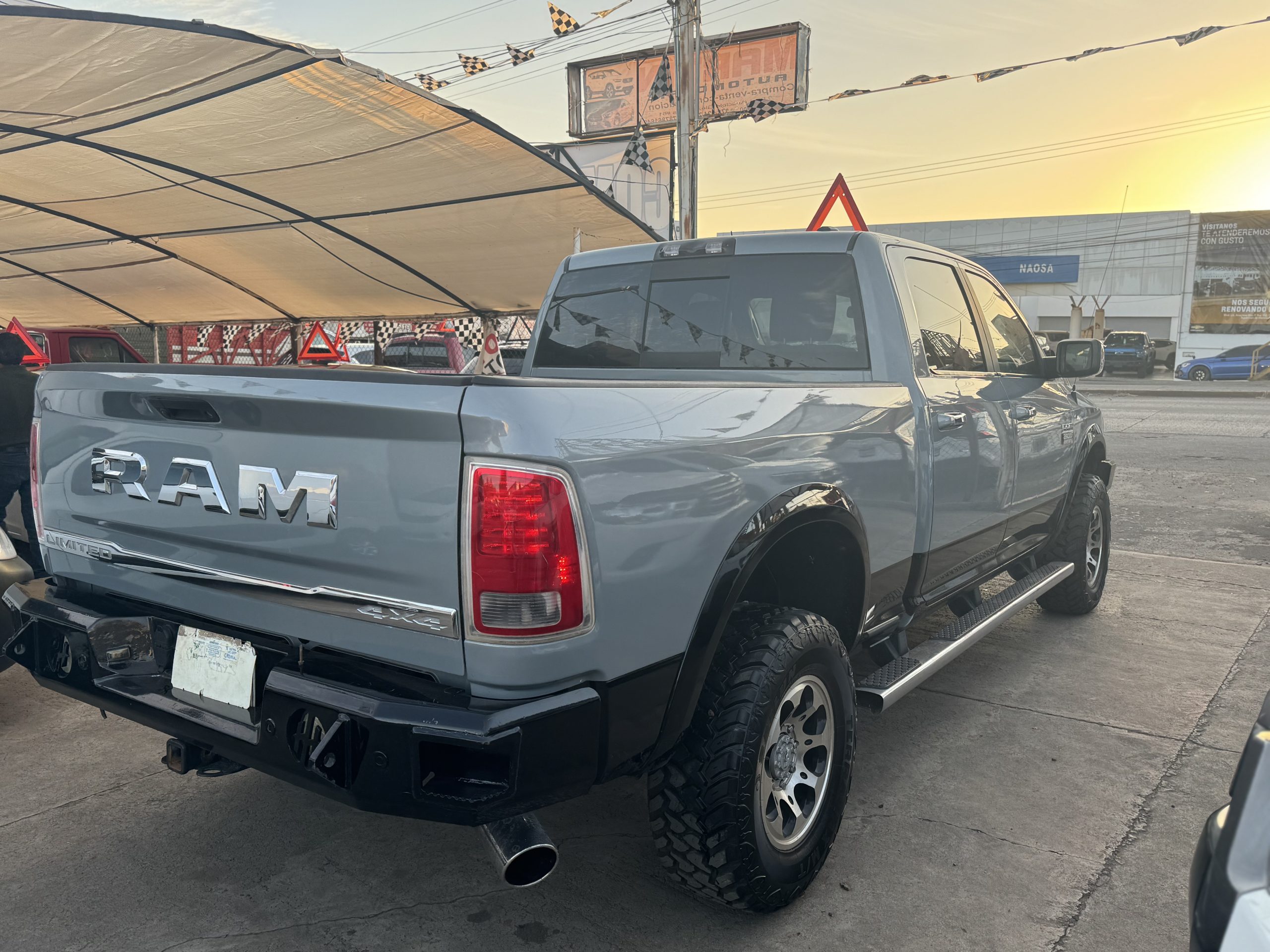 Dodge RAM 2010 Diesel 4x4 motor 6.7 li Automático Gris