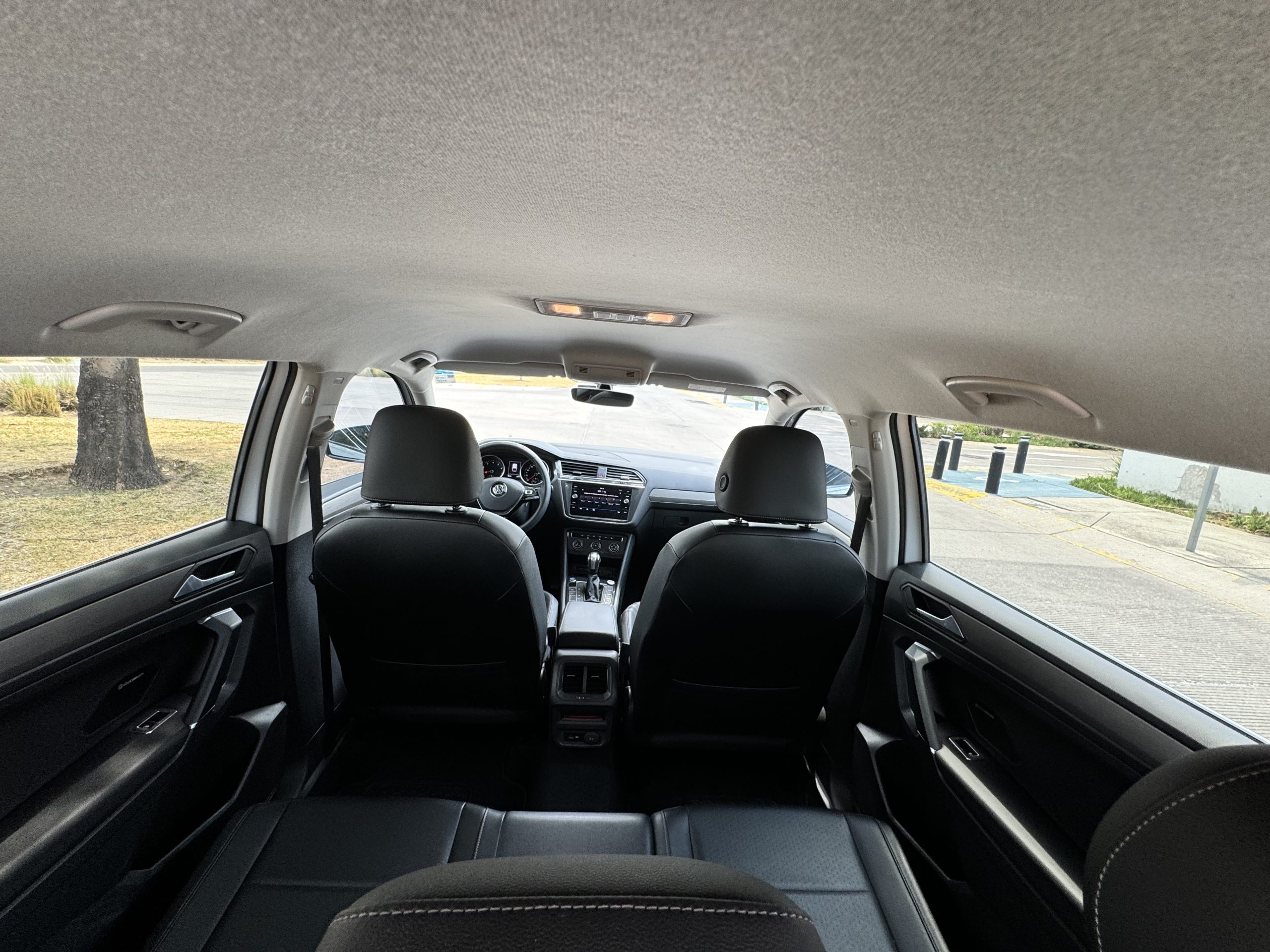 Volkswagen Tiguan 2020 Comfortline Plus Automático Blanco