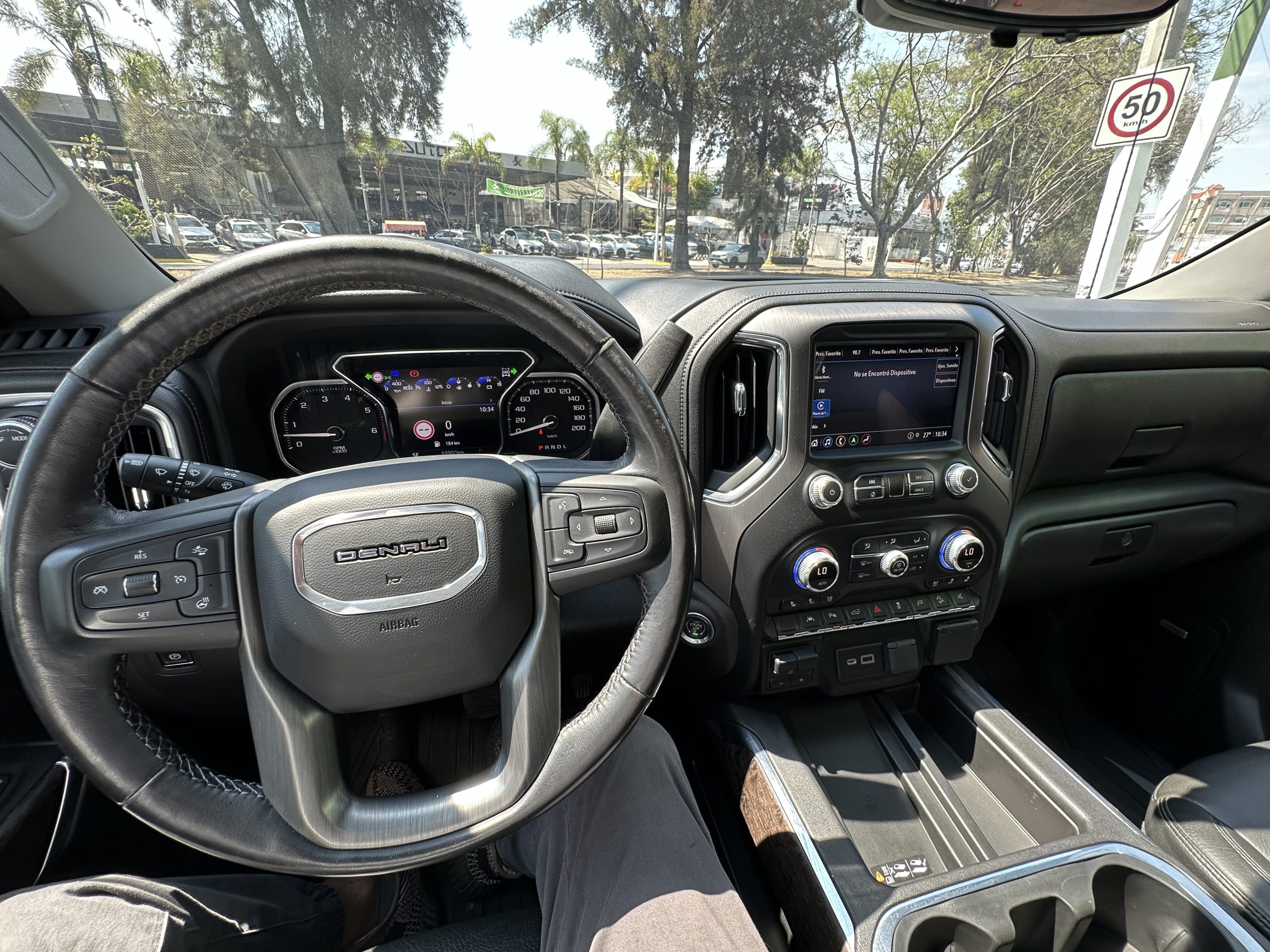 GMC Sierra 2022 Denali Automático Blanco