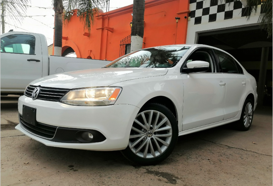 Volkswagen Jetta 2013 Highline Automático Blanco