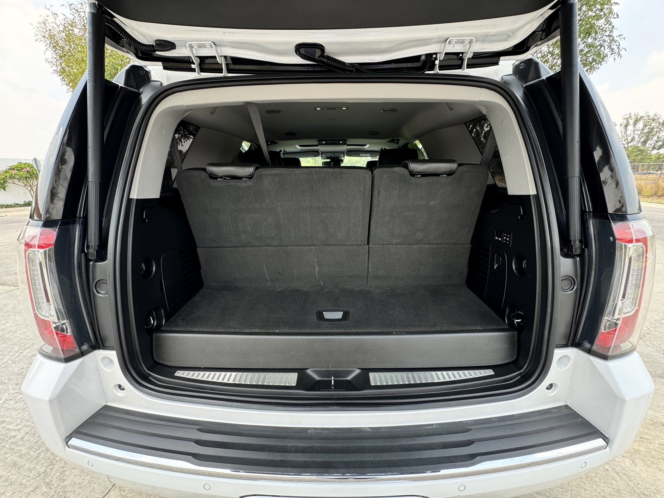 GMC Yukon 2020 DENALI Automático Blanco