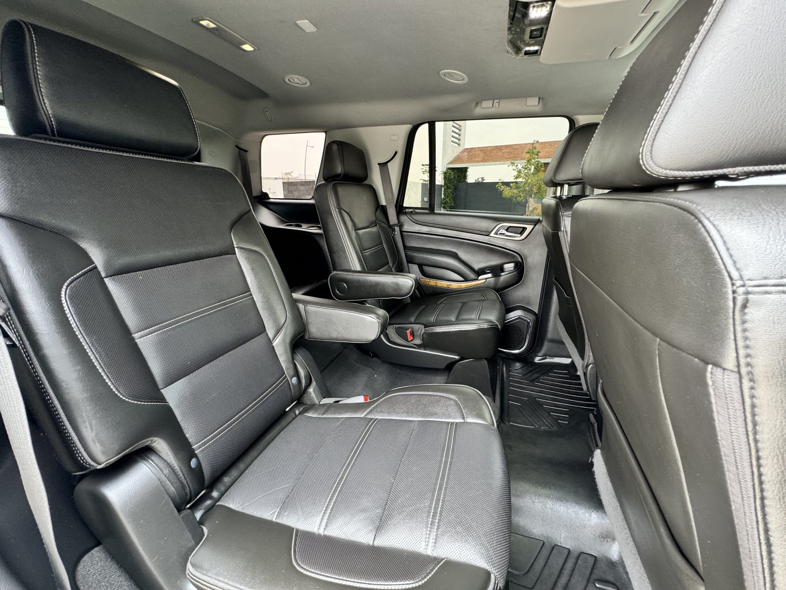 GMC Yukon 2020 DENALI Automático Blanco