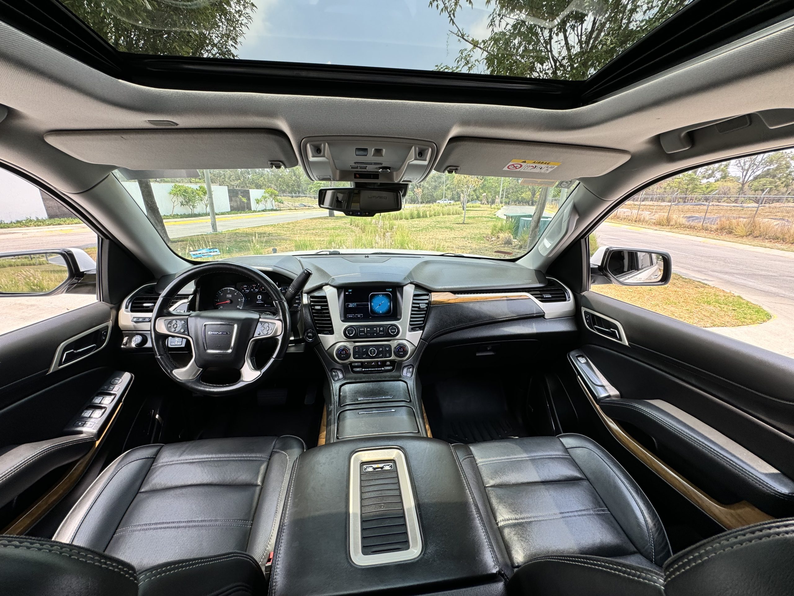GMC Yukon 2020 DENALI Automático Blanco