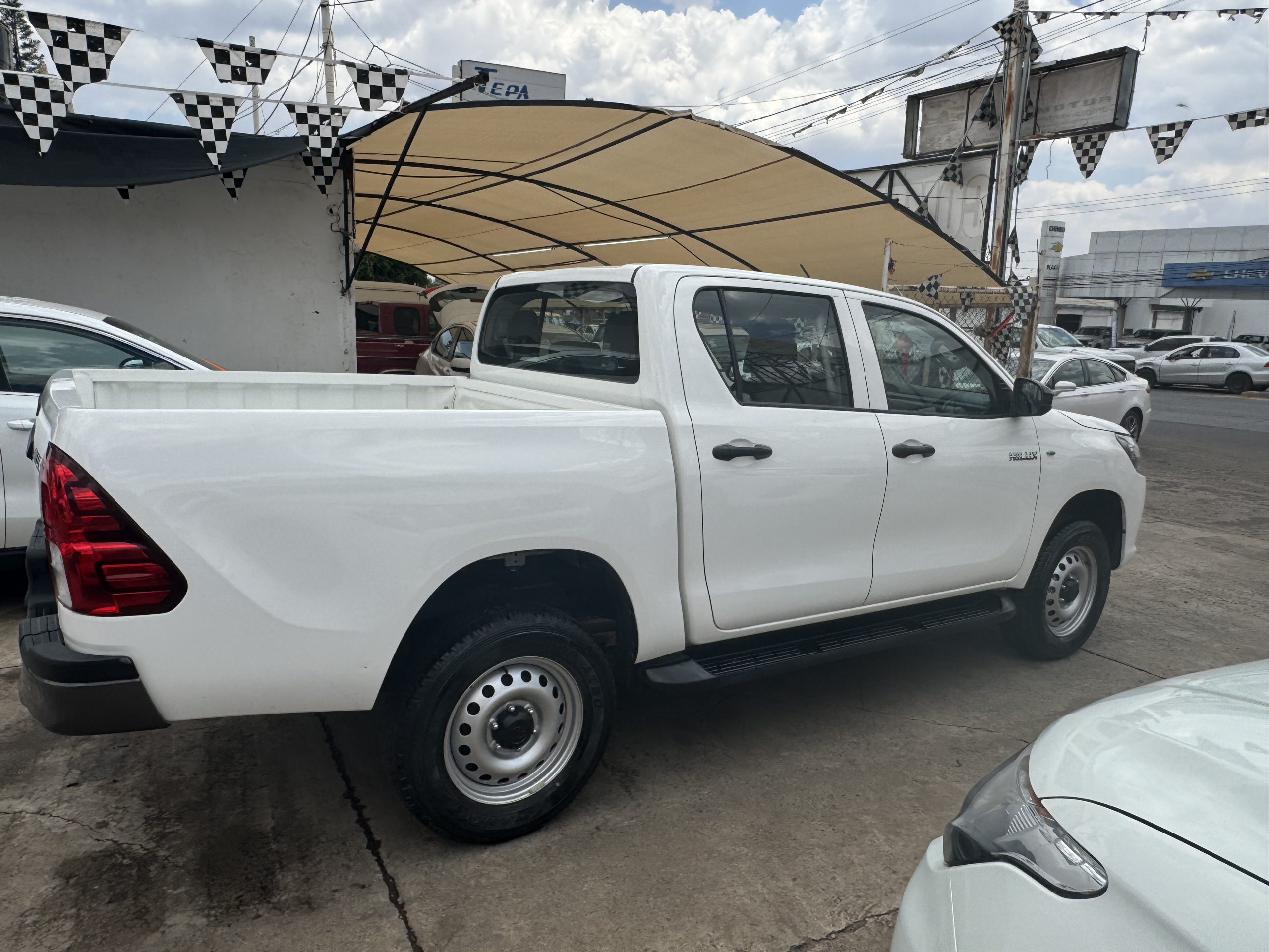 Toyota Hilux 2019 Vidrios eléctricos Manual Blanco