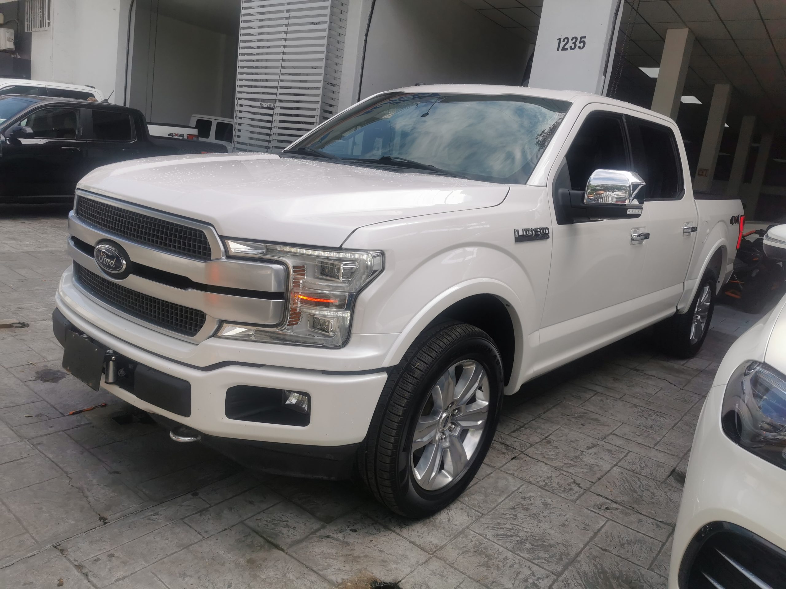 Ford Lobo 2018 PLATINUM Automático Blanco