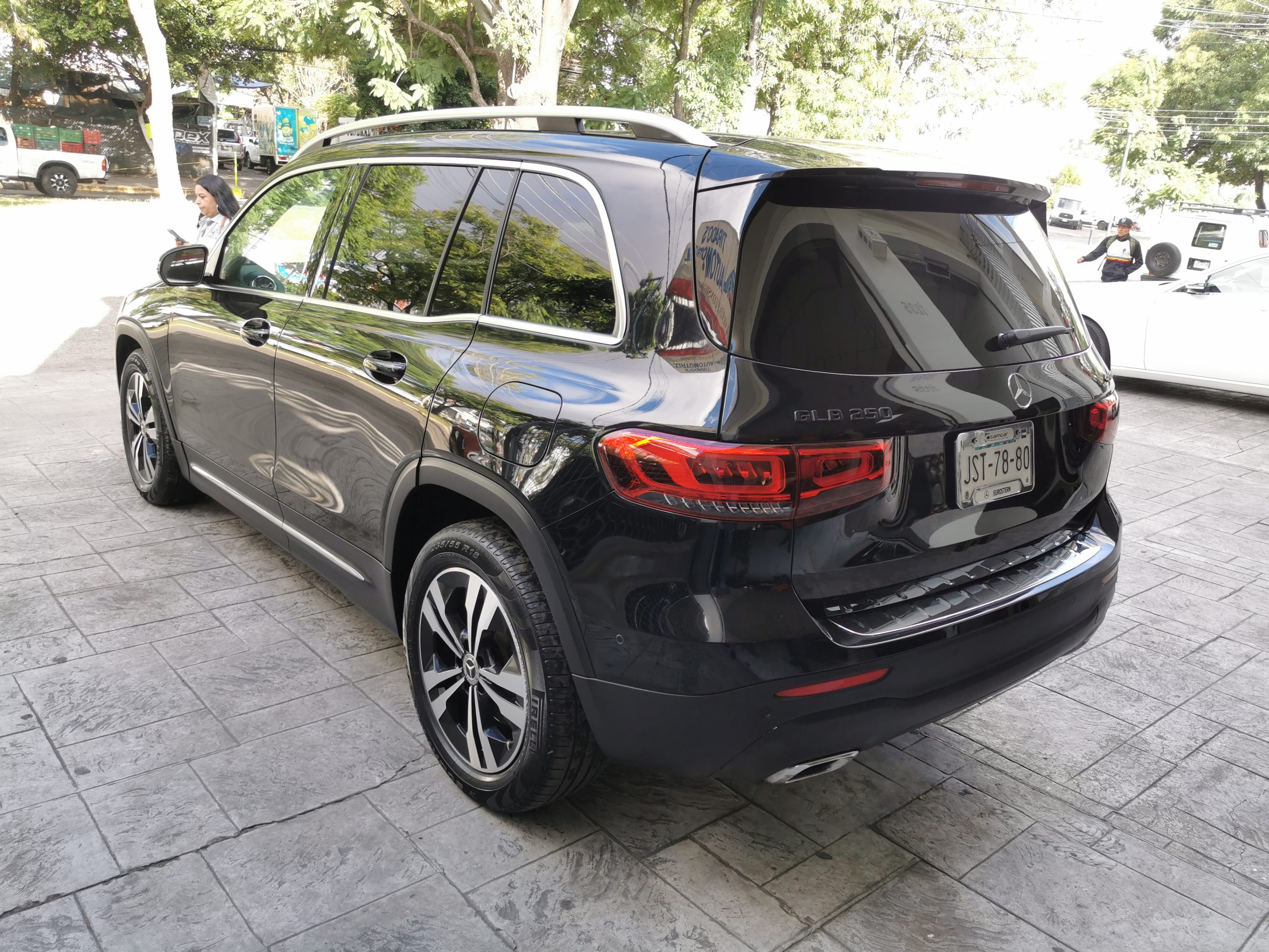 Mercedes-Benz Clase G 2021 250 Automático Negro