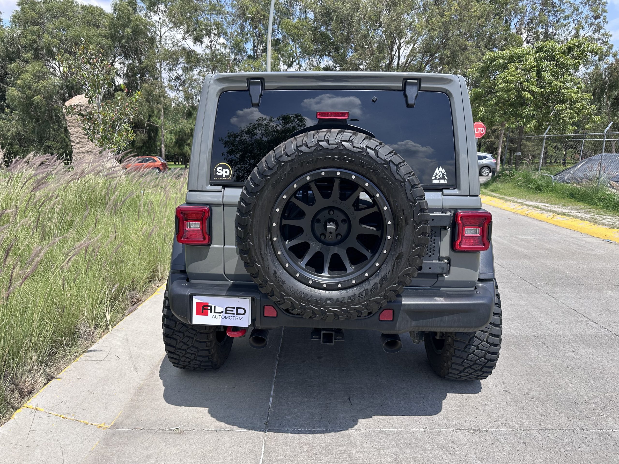 Jeep Wrangler 2022 Rubicon Tuscadero Automático Gris