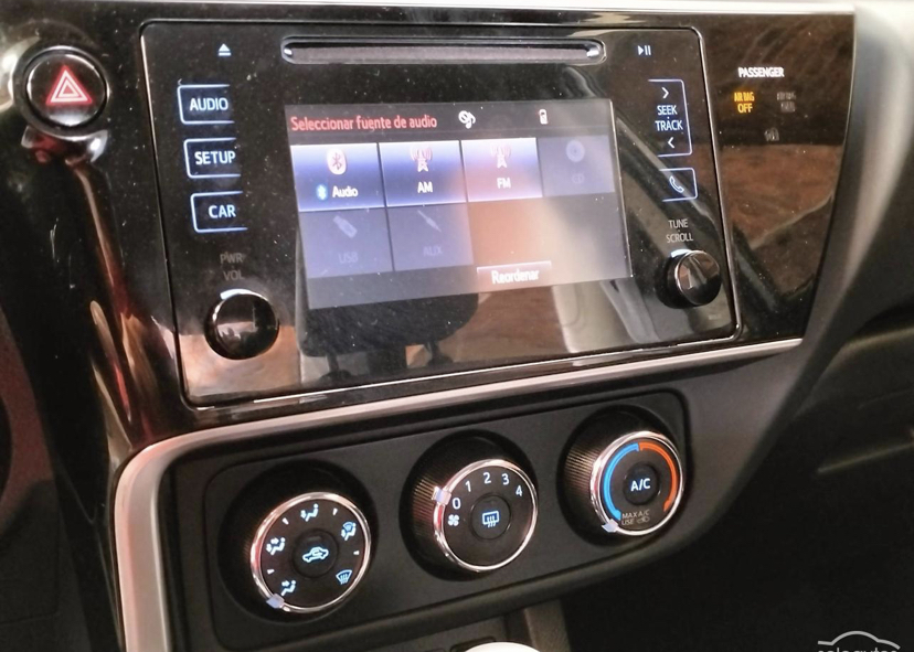 Toyota Corolla 2018 Automático Automático Gris