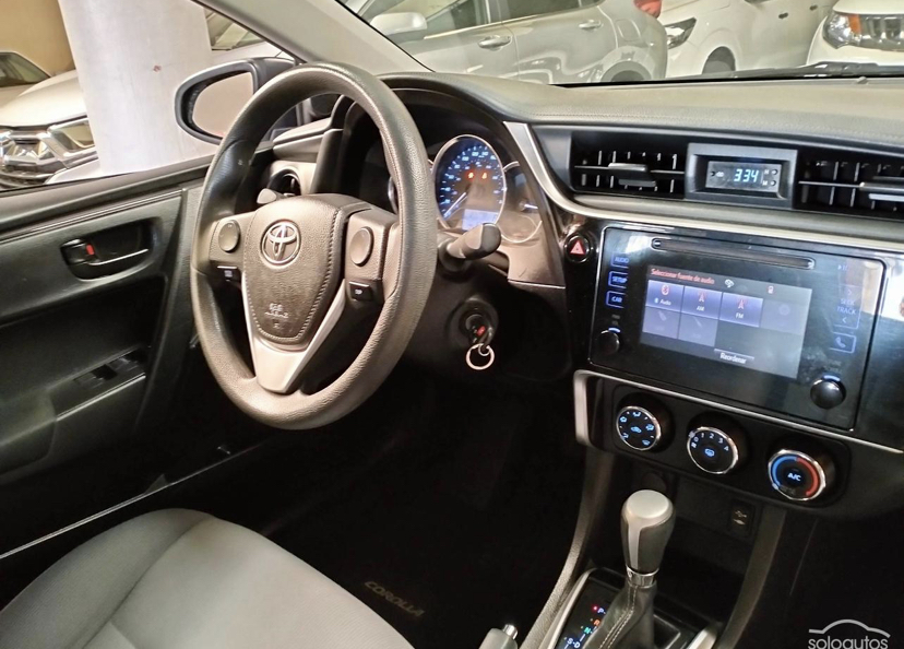 Toyota Corolla 2018 Automático Automático Gris