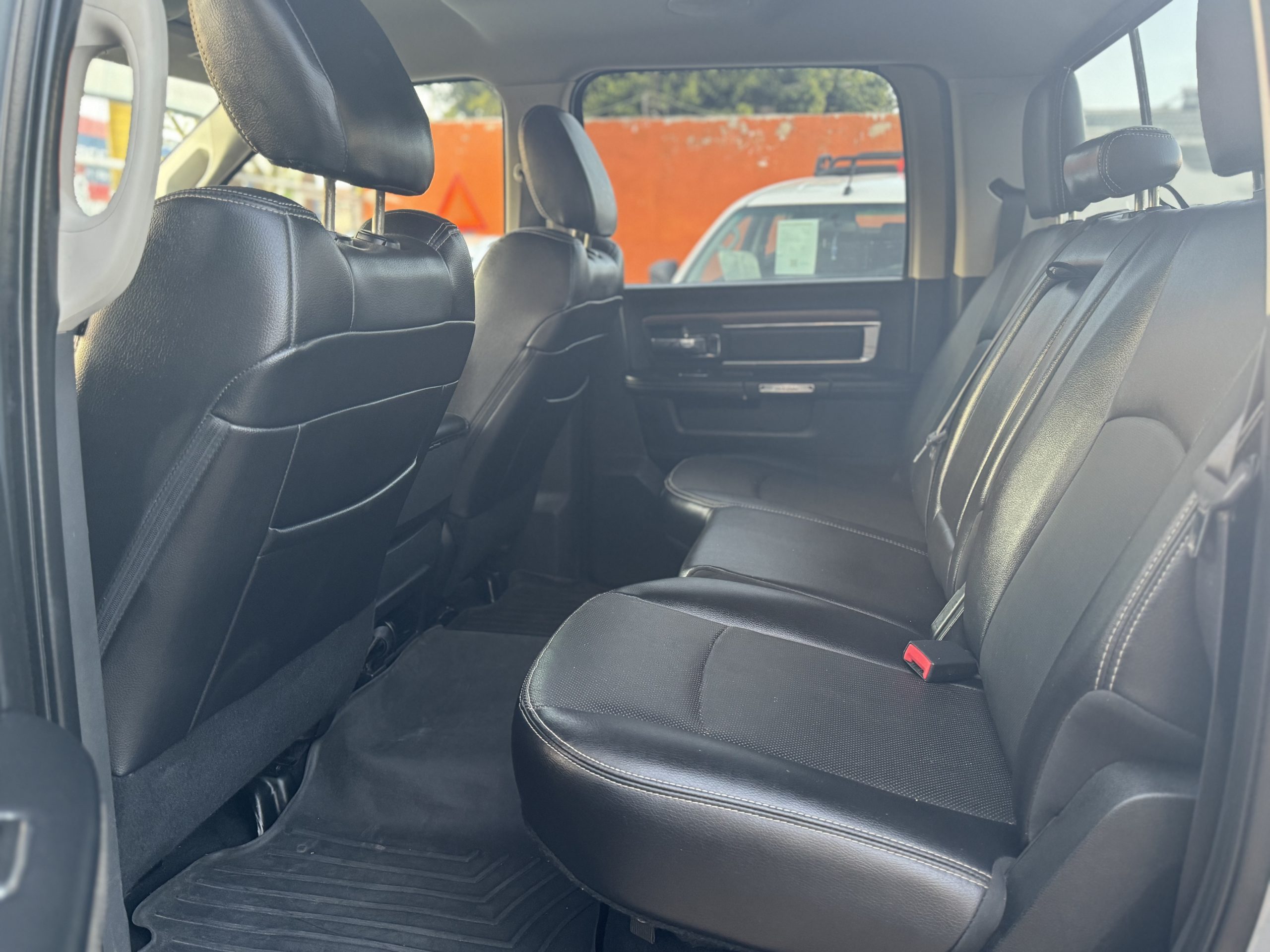 Dodge RAM 2010 Diesel 4x4 motor 6.7 li Automático Gris