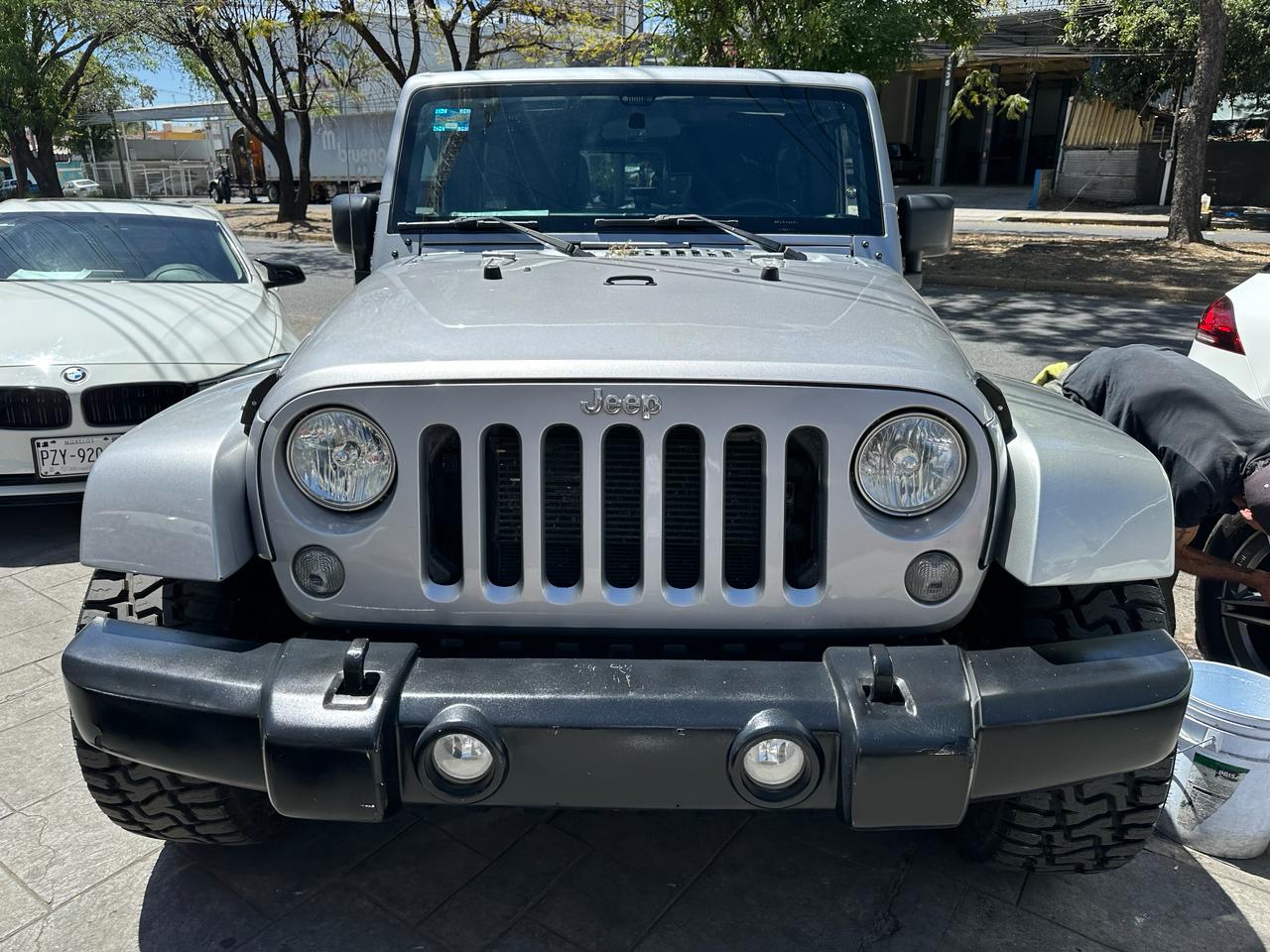 Jeep Wrangler 2015 UNLIMITED SPORT Automático Plata