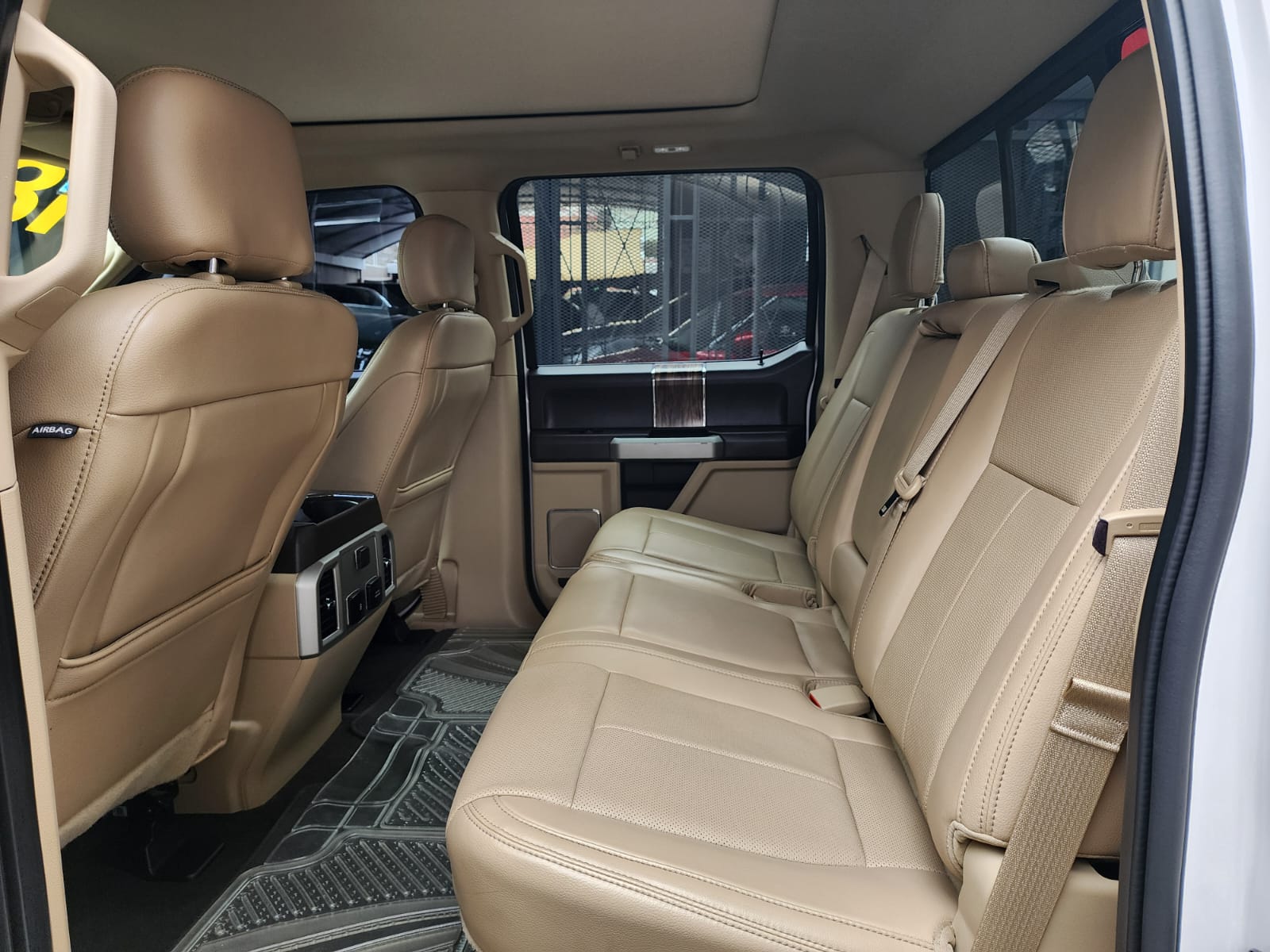 Ford Lobo 2018 Lariat 4X4 Automático Blanco