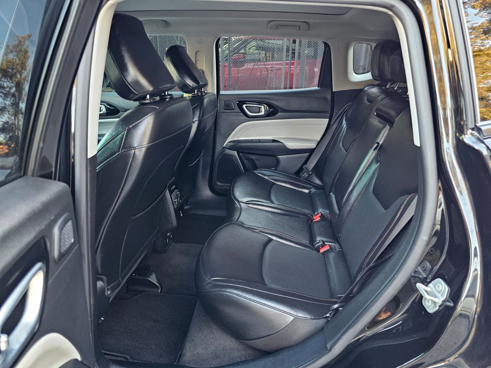 Jeep Compass 2022 Limited Premium Automático Negro