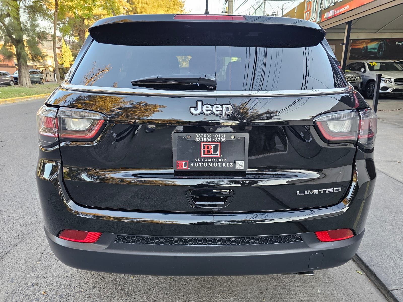 Jeep Compass 2022 Limited Premium Automático Negro