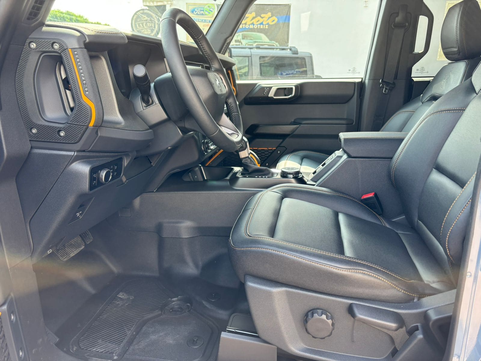 Ford Bronco 2024 Badlands 4 Puertas V6 2.7l Gtdi Automático Azul