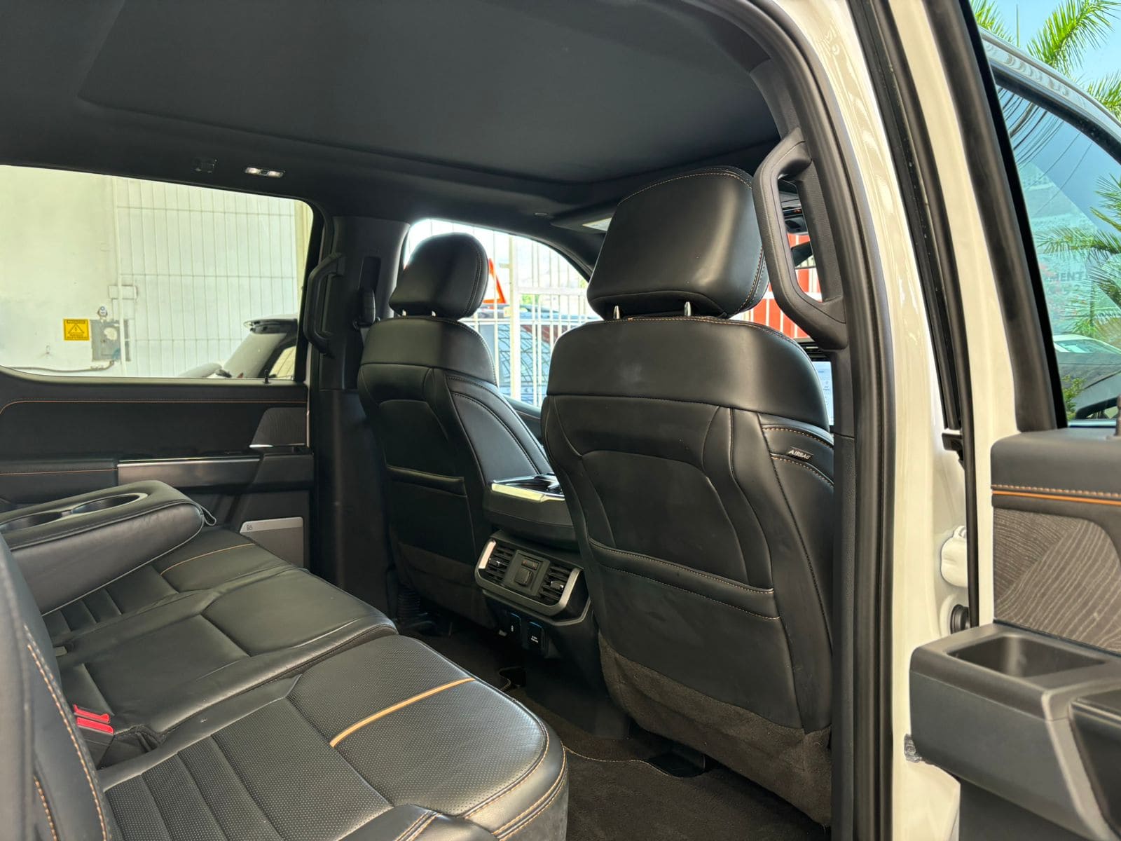 Ford Lobo 2022 Platinum Crew Cab Automático Blanco