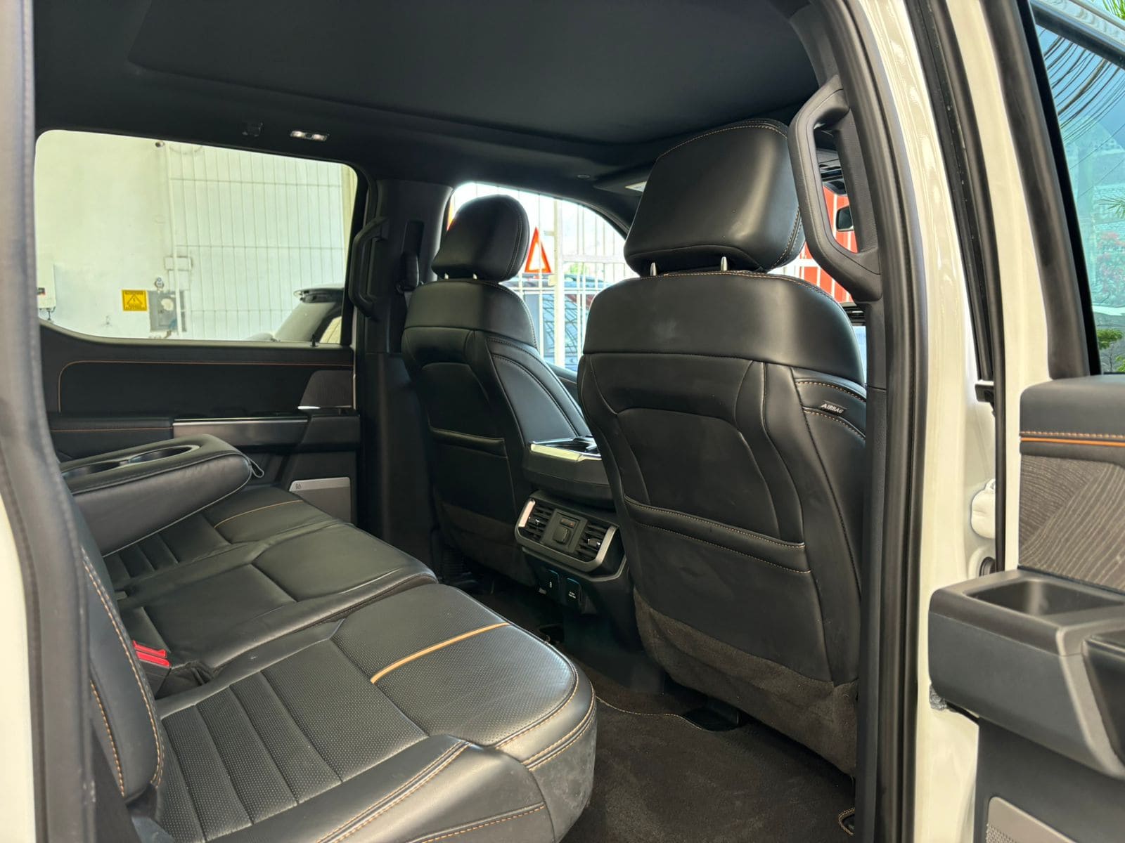 Ford Lobo 2022 Platinum Crew Cab Automático Blanco
