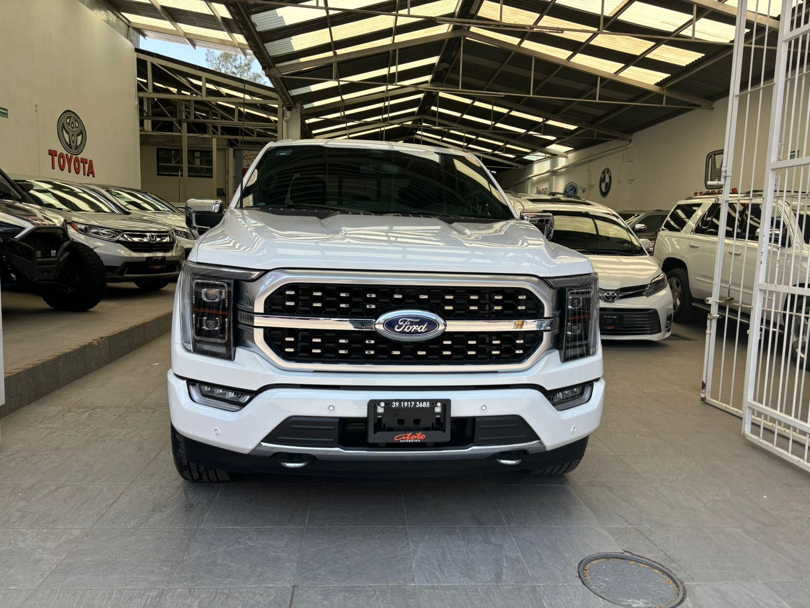 Ford Lobo 2022 Platinum Crew Cab Automático Blanco
