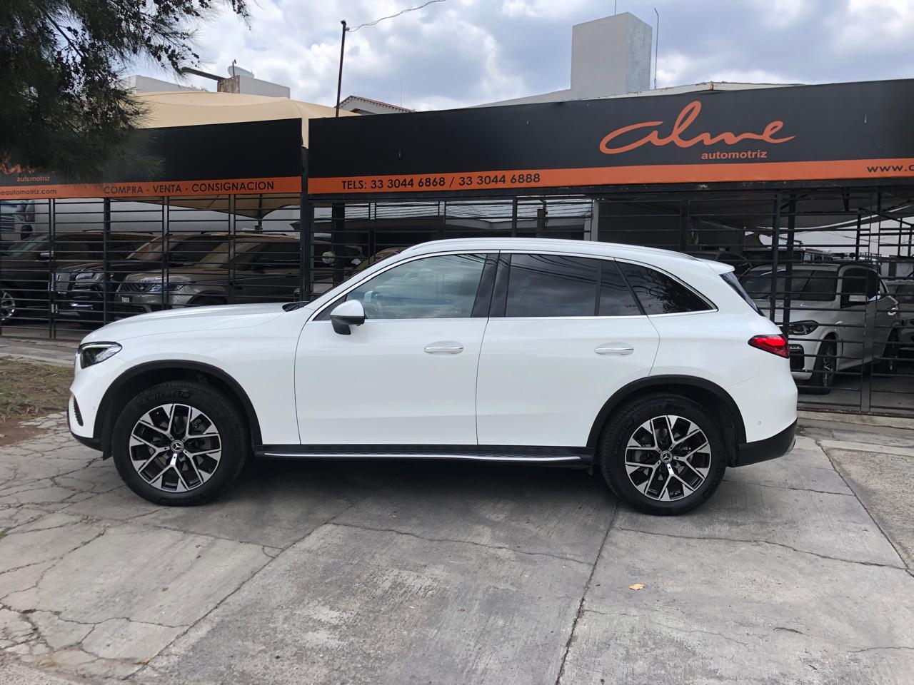 Mercedes-Benz Clase GLC 2023 300 Automático Blanco