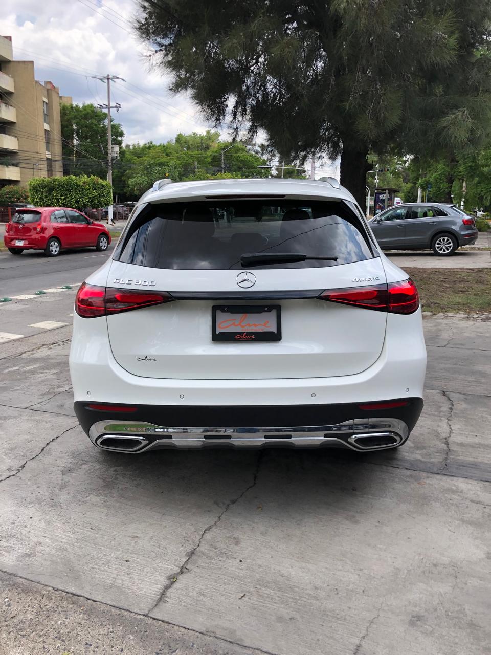 Mercedes-Benz Clase GLC 2023 300 Automático Blanco